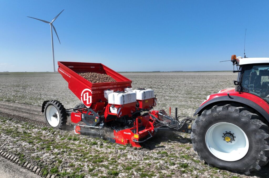 Structural 4000 planter