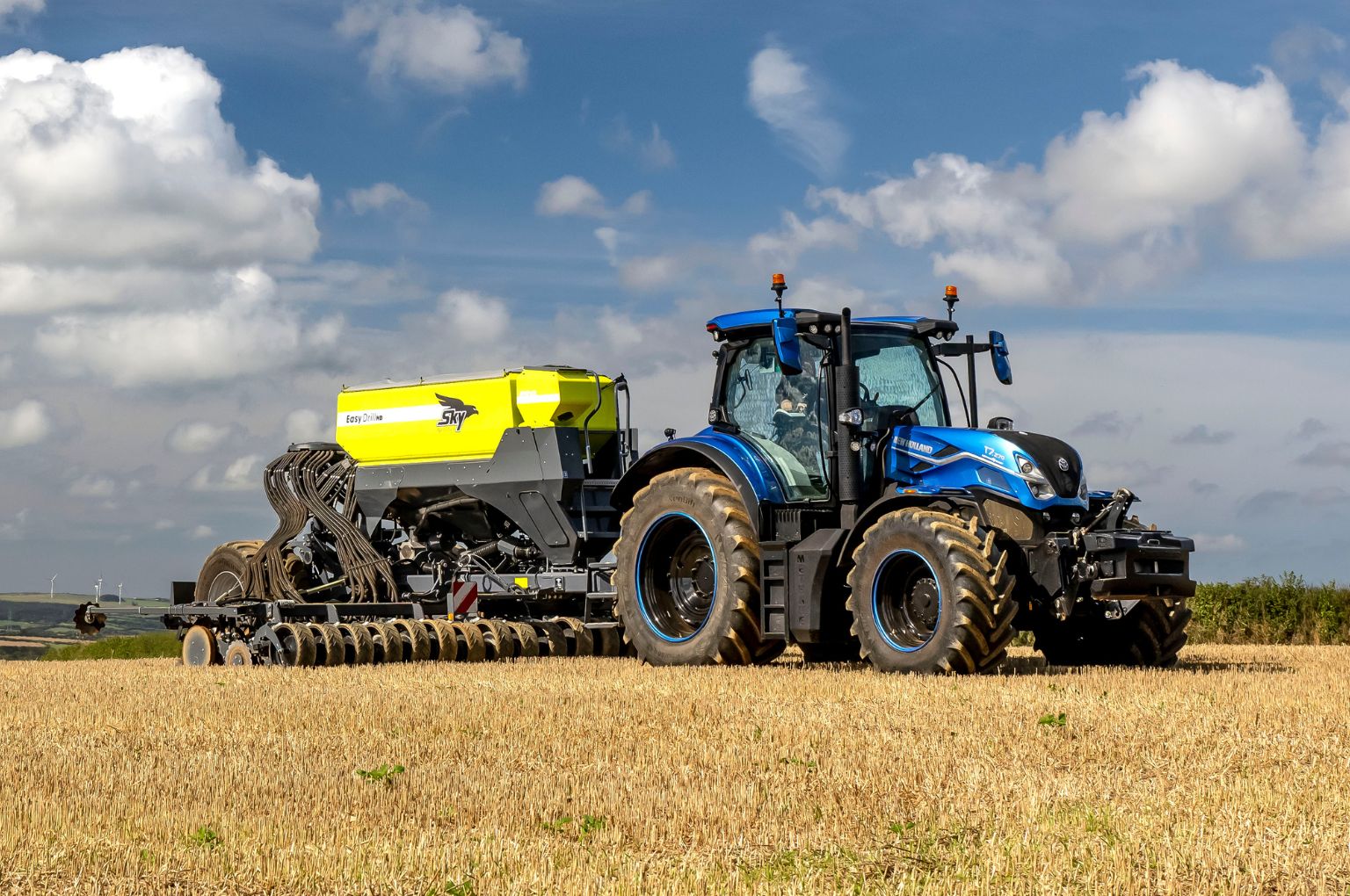 New Holland t& LNG tractor