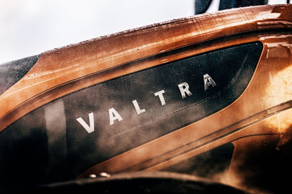 Valtra S Series, The Boss