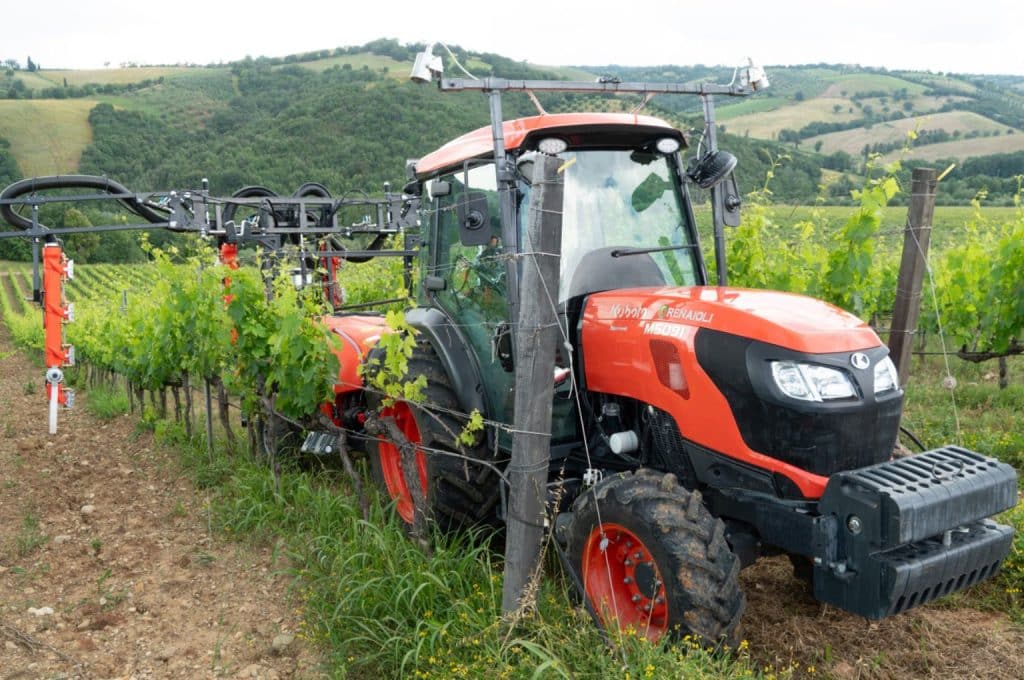 Kubota and Chouette cooperate