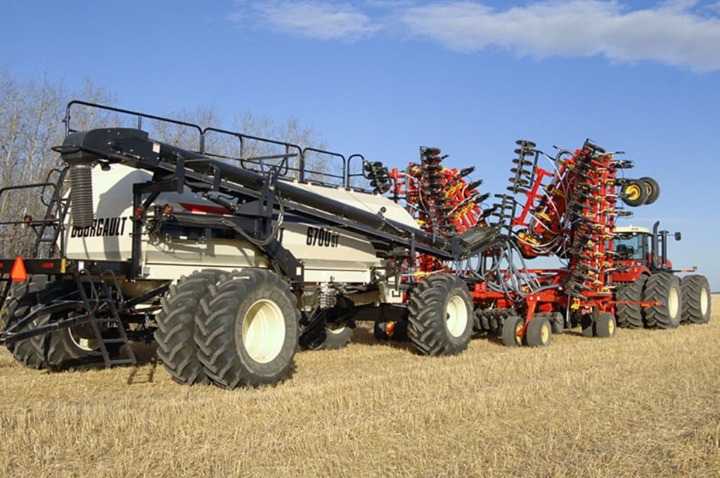 Linamar acquires Bourgault Industries