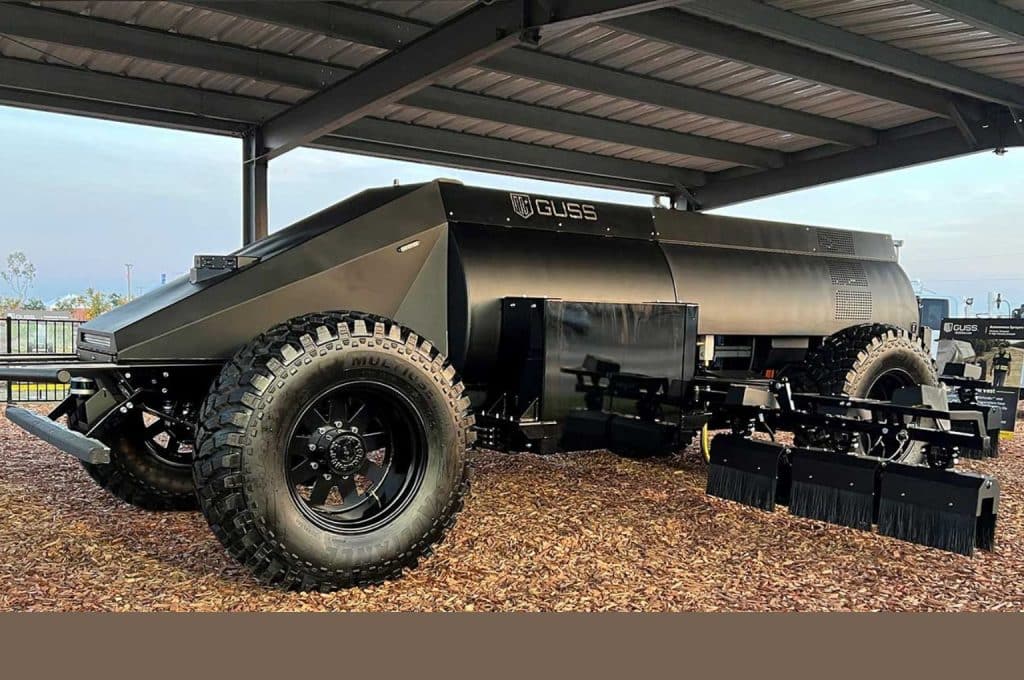 GUSS electric and autonomous orchard sprayer