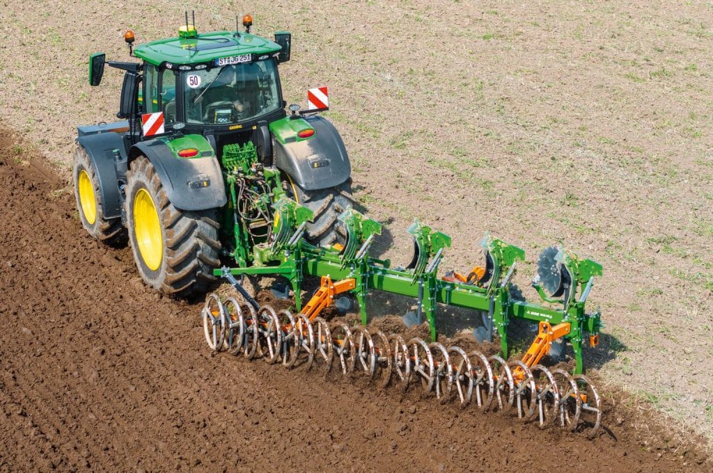 VSS packer on Amazone plough