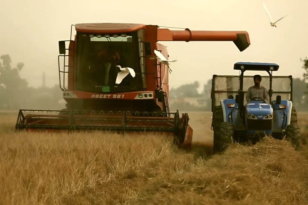 Preet combine harvester