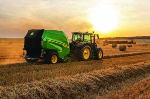 John Deere V452M