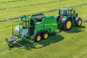 John Deere V452M