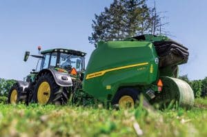 John Deere V452M