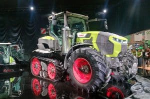 CLAAS AXION 9 Series