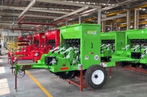 Clean Seed Mahindra Mini-Max seeder