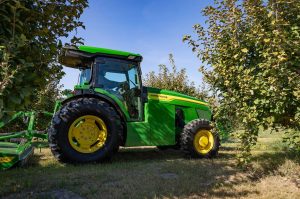 John Deere EPower electric tractor