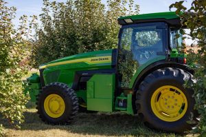 John Deere EPower electric tractor