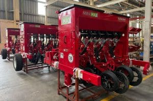 Clean Seed Mahindra Mini-Max seeder