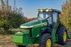 John Deere EPower electric tractor