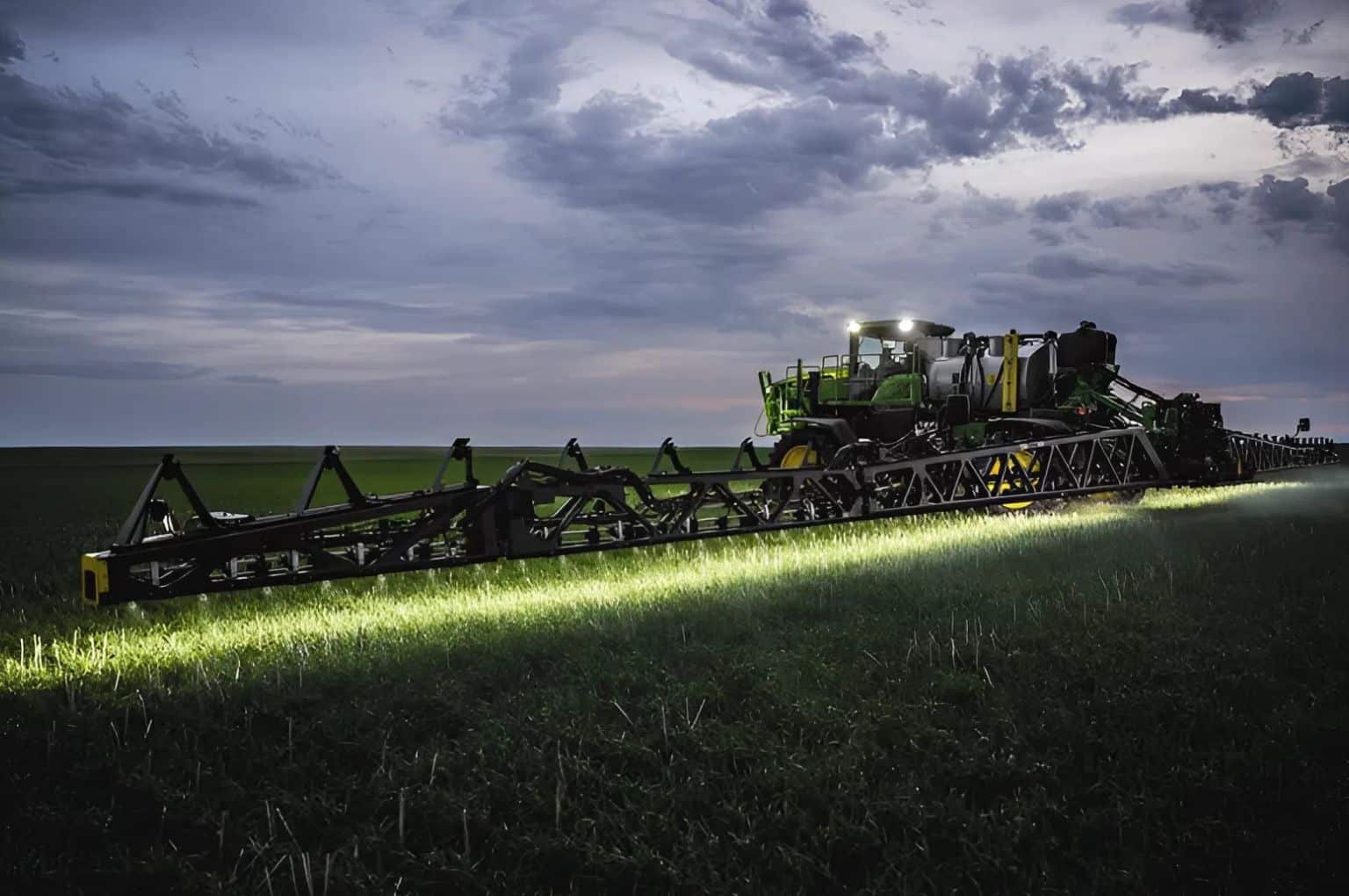 John Deere upgrades spayer technology