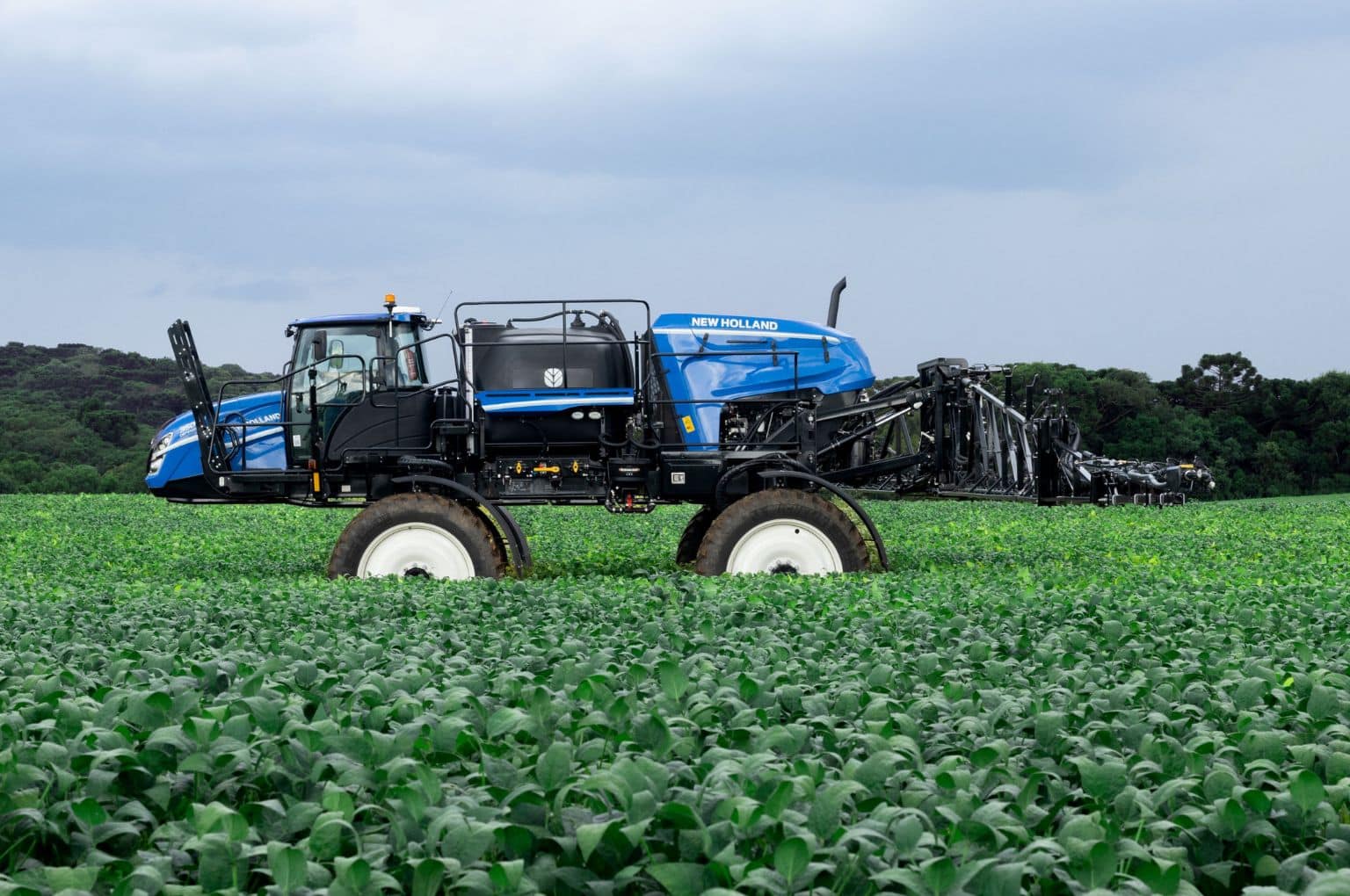 New Holland Defensor