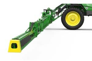 John Deere 500R self-propelled sprayer