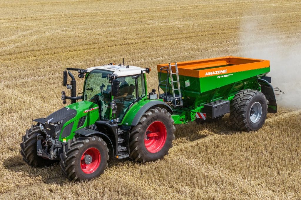 Amazone ZG-TX combi spreader