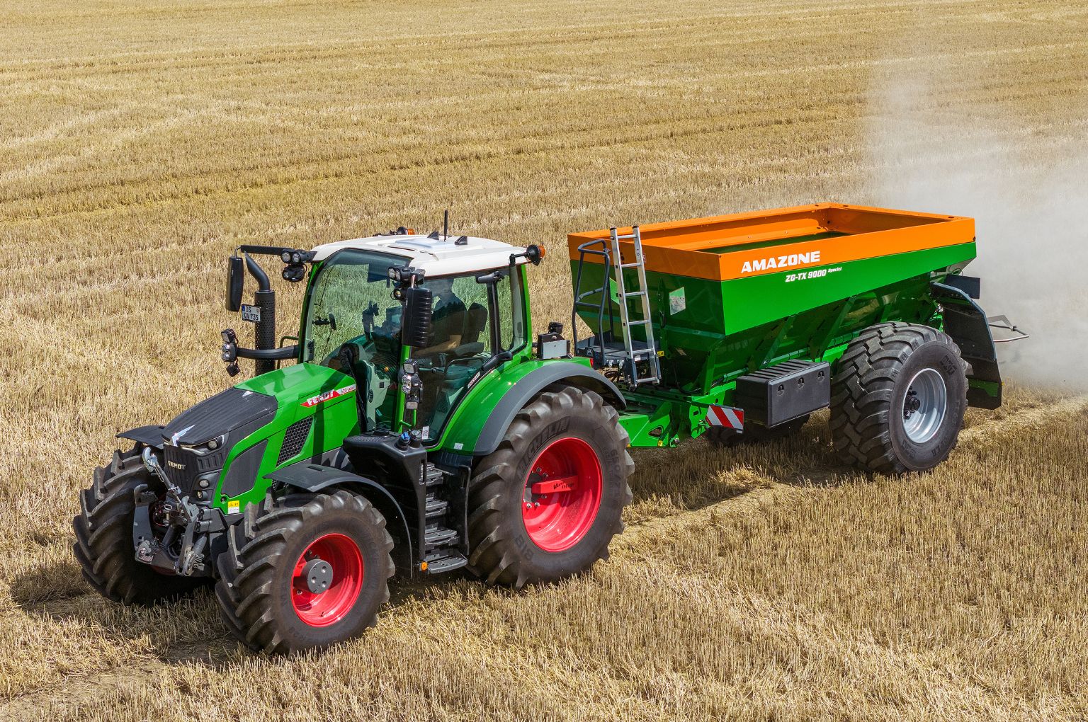 Amazone ZG-TX combi spreader