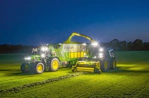 John Deere 6R