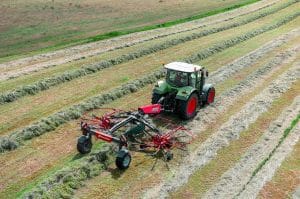 Kverneland Tactus double rotary rake