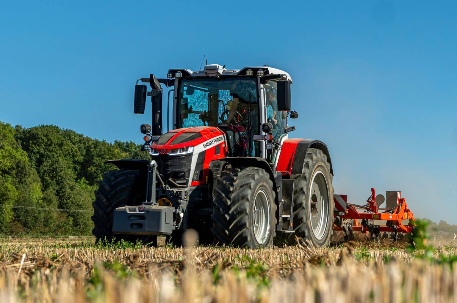 BKT and Massey Ferguson co-engineer three new Agrimax VF tire combinations for the MF 7S Mark 2