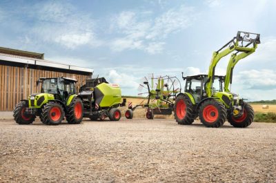 Claas Axos 300