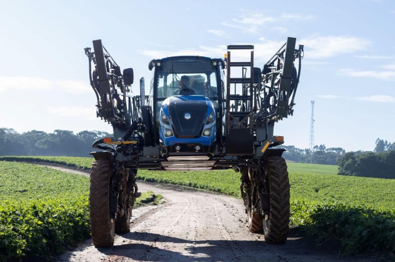 New Holland Defensor