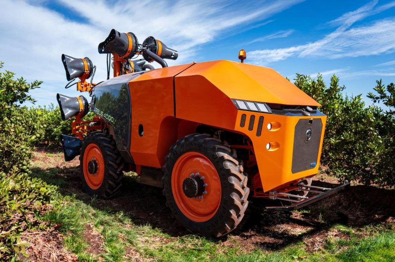 Jacto Arbus 4000 JAV autonomous orchard sprayer
