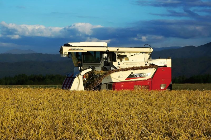 Mitsubishi combine harvester