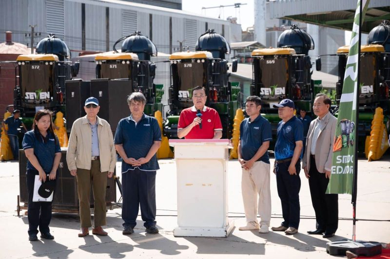 Official handover of 23 Samart Predator sugarcane harvesters to Saharuang Co. sugar mill (Mr Samart is 3rd from left) Official handover of 23 Samart Predator sugarcane harvesters to Saharuang Co. sugar mill