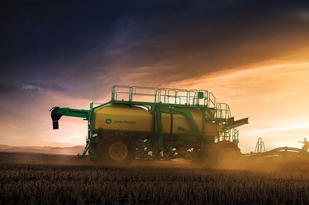 John Deere C1100T air cart