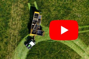 Intelligent steering on the harvester