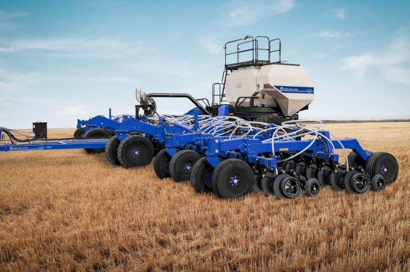 CNH enters into a strategic alliance with Bourgault Industries