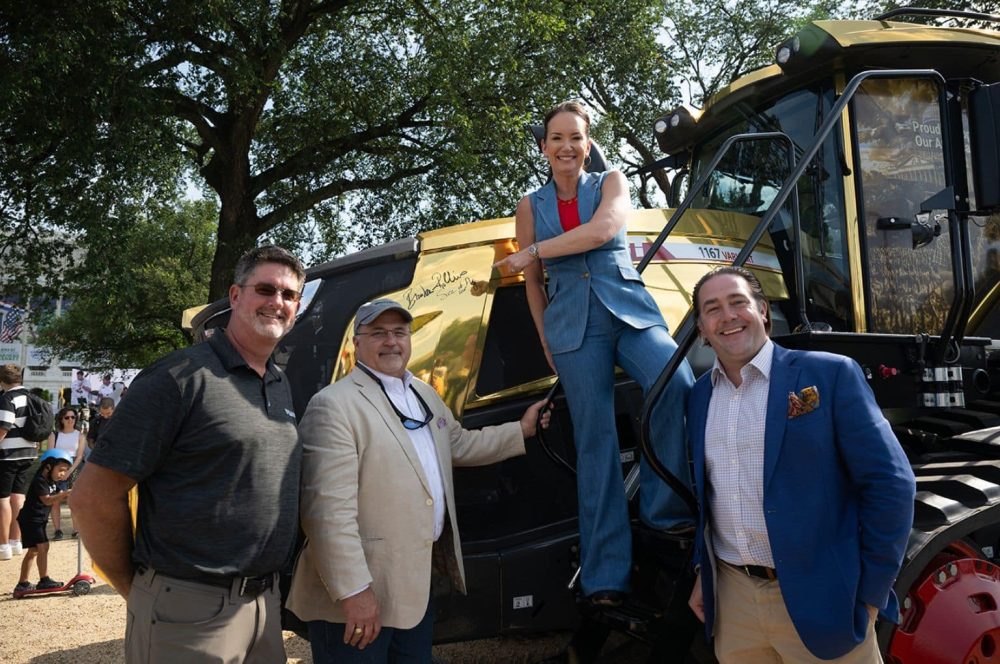 U.S. Secretary of Agriculture Brooke Hollins with Fendt 1167 Vario MT